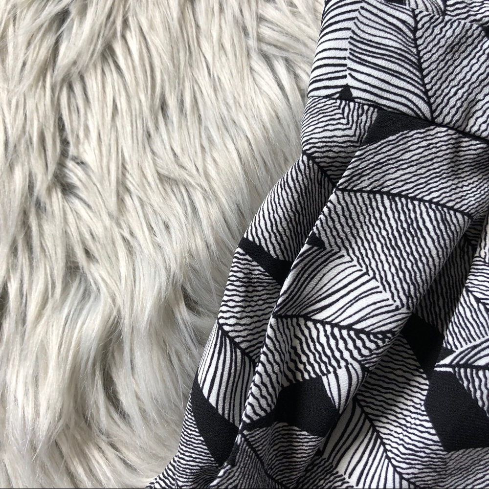 Loft Leaf Patterned Wrap Top Romper - image 3